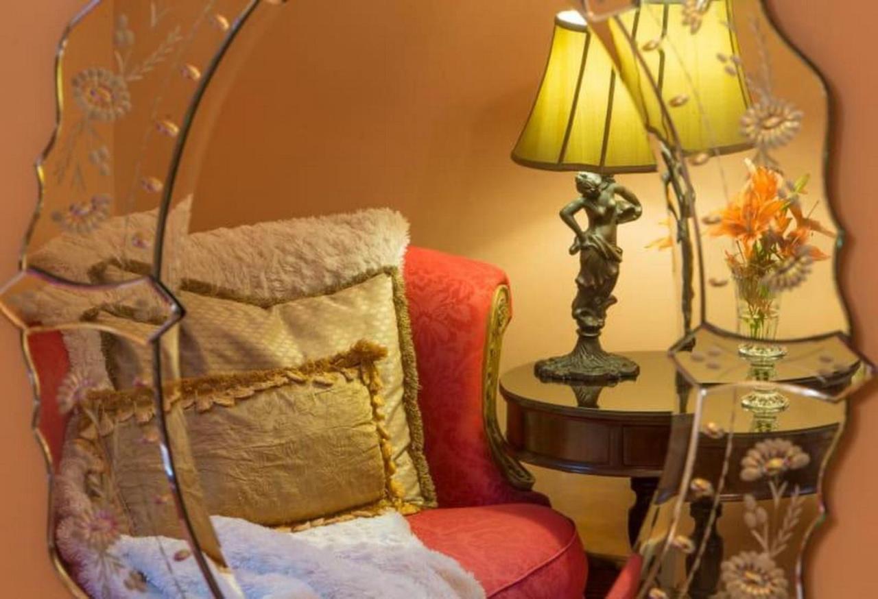 The Lion And The Rose Bed And Breakfast แอชวิลล์ ภายนอก รูปภาพ